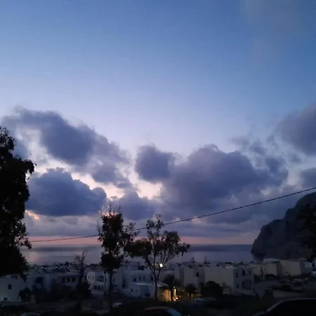 Apartment Serenite Santorini Getaway Offering 2 Bedrooms And Stunning Sea Views Kamari (Santorini)