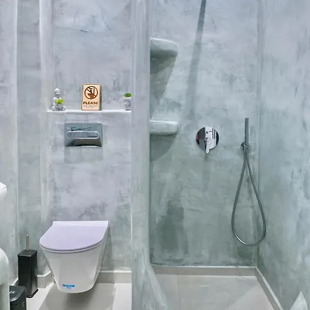 Serenite Santorini Getaway Offering 2 Bedrooms And Stunning Sea Views Апартаменты