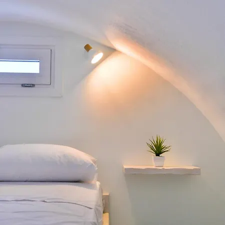 Serenite Santorini Getaway Offering 2 Bedrooms And Stunning Sea Views Apartment *