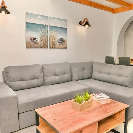 דירה Serenite Santorini Getaway Offering 2 Bedrooms And Stunning Sea Views *