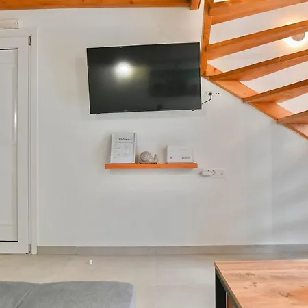 Appartement Serenite Santorini Getaway Offering 2 Bedrooms And Stunning Sea Views Kamári